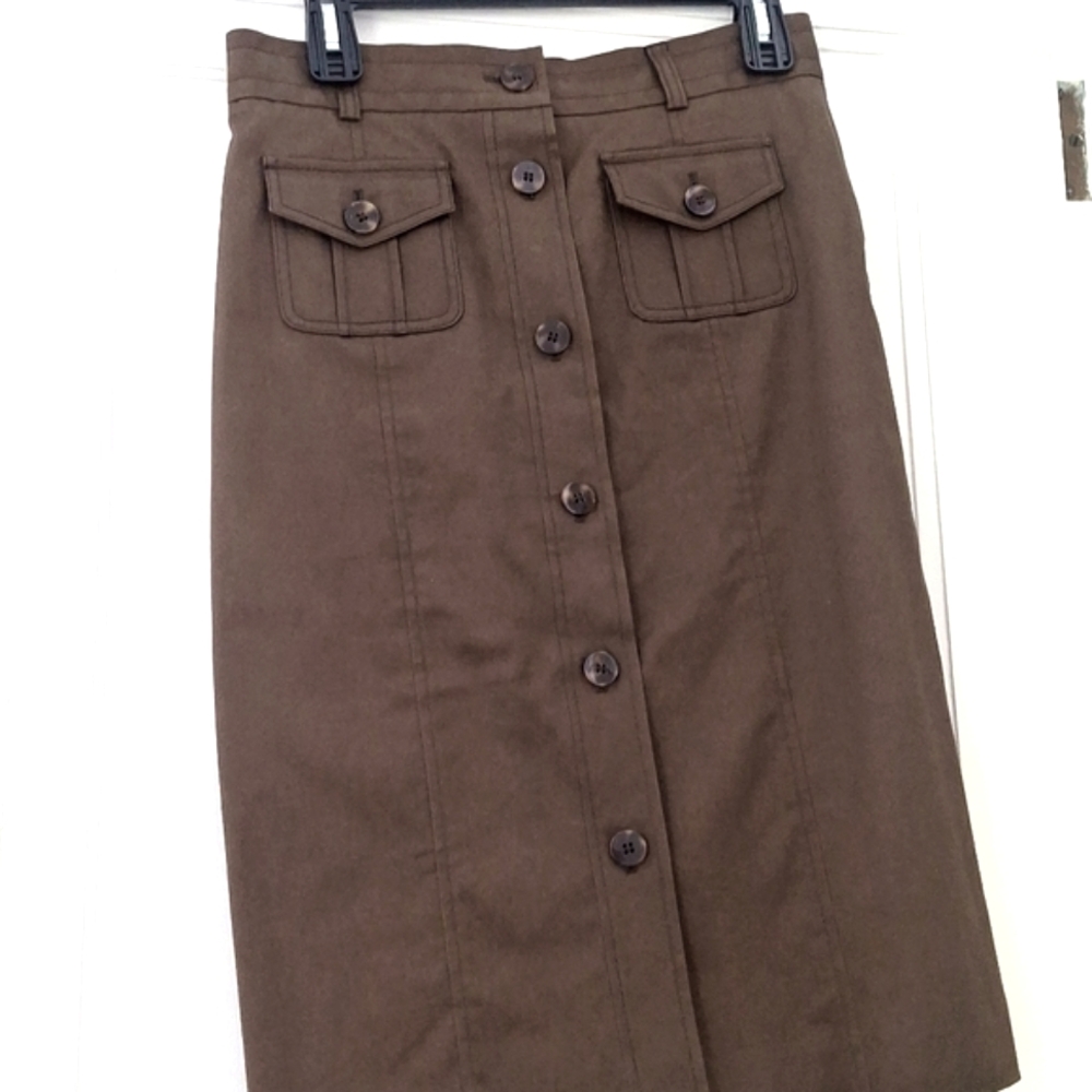 Talbots Tan Pencil Skirt Knee-Length Casual. Worn Once